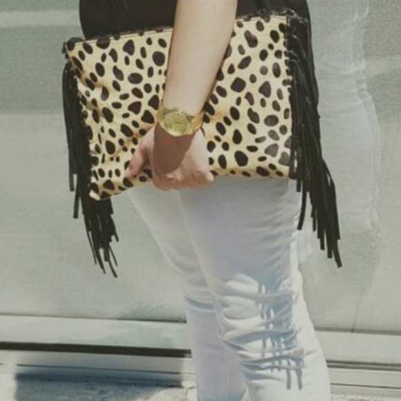 Mofe Leopard crossbody bag. - Picture 4 of 7